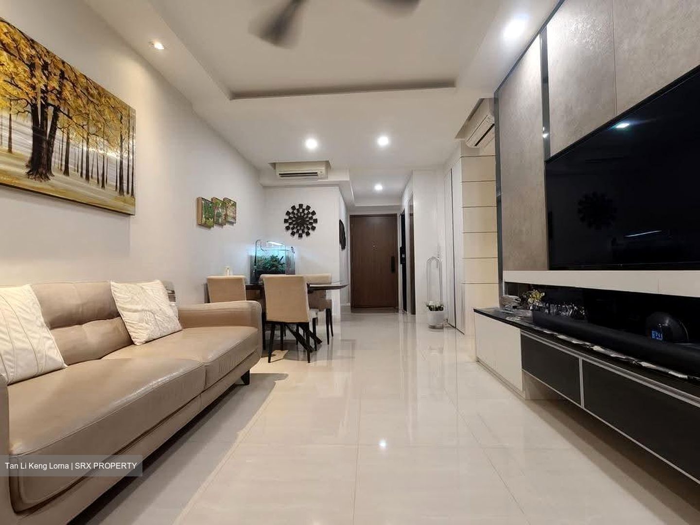 1 Canberra (D27), Condominium #616654901
